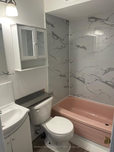 Photo 27 at 177 Carlton Street, Moss Park, Toronto