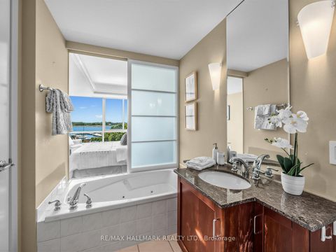 Photo 15 at 518E - 500 Queens Quay W, Waterfront Communities C1, Toronto