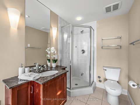 Photo 16 at 518E - 500 Queens Quay W, Waterfront Communities C1, Toronto