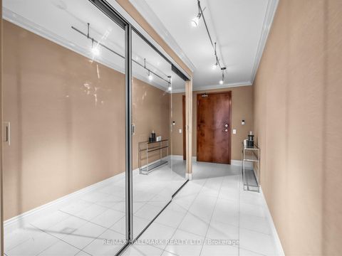 Photo 19 at 518E - 500 Queens Quay W, Waterfront Communities C1, Toronto