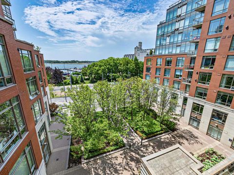 Photo 22 at 518E - 500 Queens Quay W, Waterfront Communities C1, Toronto