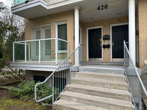 Photo 1 at 1 - 420 Kenneth Avenue, Willowdale East, Toronto