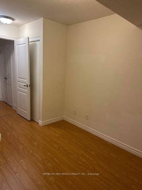 Photo 12 at 1 - 420 Kenneth Avenue, Willowdale East, Toronto