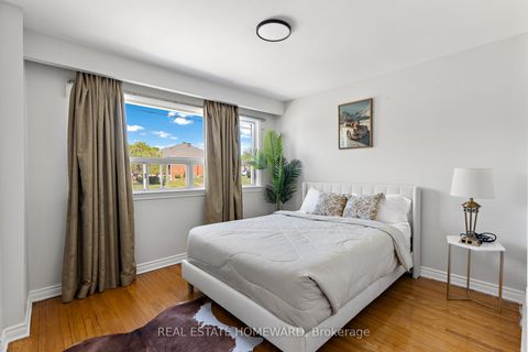 Photo 13 at 85 Letchworth Crescent, CFB, Toronto