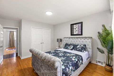 Photo 16 at 85 Letchworth Crescent, CFB, Toronto