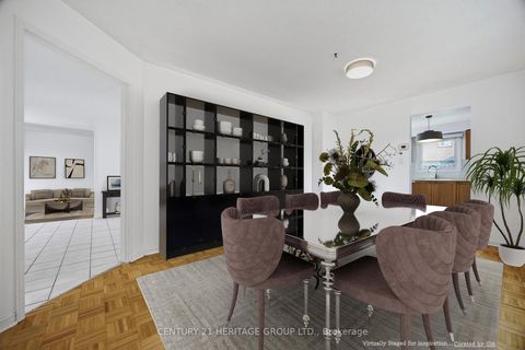 Photo 5 at 262 Barrhill Road, Maple, Vaughan