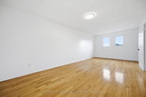 Photo 26 at 262 Barrhill Road, Maple, Vaughan