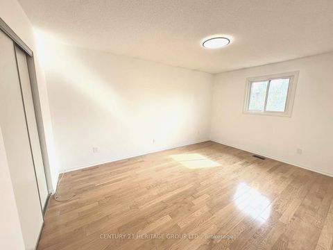 Photo 31 at 262 Barrhill Road, Maple, Vaughan