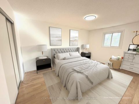 Photo 32 at 262 Barrhill Road, Maple, Vaughan