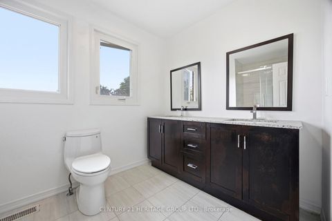 Photo 37 at 262 Barrhill Road, Maple, Vaughan