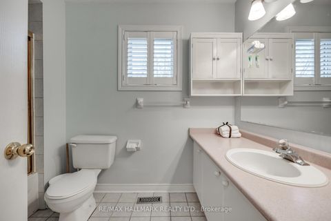 Photo 26 at 381 St. Joan Of Arc Avenue, Maple, Vaughan
