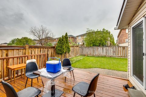 Photo 43 at 381 St. Joan Of Arc Avenue, Maple, Vaughan