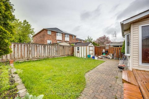 Photo 44 at 381 St. Joan Of Arc Avenue, Maple, Vaughan