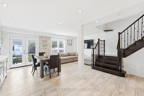 Photo 10 at 67 Seafield Road, Maple, Vaughan