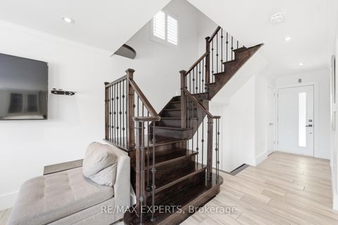 Photo 14 at 67 Seafield Road, Maple, Vaughan
