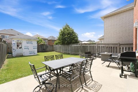 Photo 29 at 67 Seafield Road, Maple, Vaughan