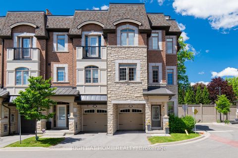 Photo 0 at 2 Queen Mary Court, East Woodbridge, Vaughan
