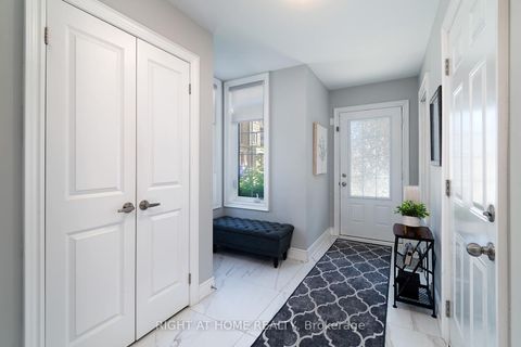 Photo 5 at 2 Queen Mary Court, East Woodbridge, Vaughan