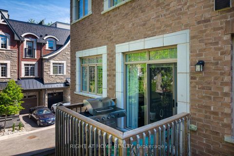 Photo 11 at 2 Queen Mary Court, East Woodbridge, Vaughan