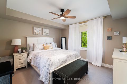 Photo 19 at 2 Queen Mary Court, East Woodbridge, Vaughan