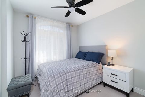 Photo 23 at 2 Queen Mary Court, East Woodbridge, Vaughan