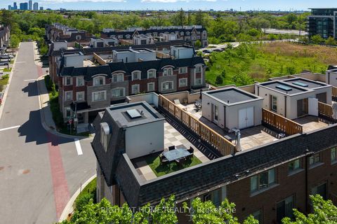 Photo 26 at 2 Queen Mary Court, East Woodbridge, Vaughan