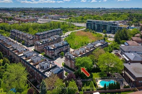 Photo 40 at 2 Queen Mary Court, East Woodbridge, Vaughan