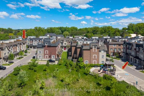 Photo 42 at 2 Queen Mary Court, East Woodbridge, Vaughan