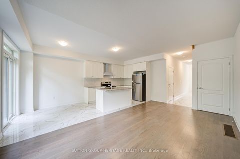 Photo 11 at 5 Deer Creek Court, Centennial Scarborough, Toronto