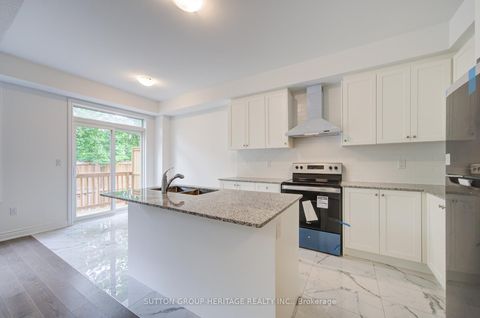 Photo 12 at 5 Deer Creek Court, Centennial Scarborough, Toronto