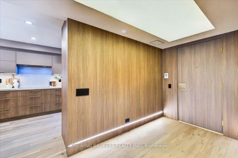 Photo 8 at 737 - 3600 Yonge Street, Nortown, Toronto
