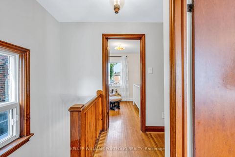 Photo 16 at 210 Bicknell Avenue, Eglinton West, Toronto