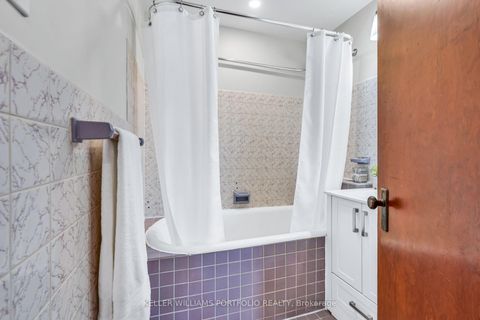 Photo 20 at 210 Bicknell Avenue, Eglinton West, Toronto