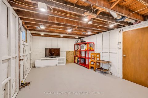 Photo 21 at 210 Bicknell Avenue, Eglinton West, Toronto