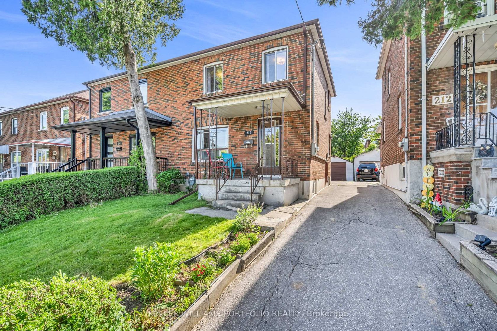 210 Bicknell Avenue, Eglinton West, Toronto 