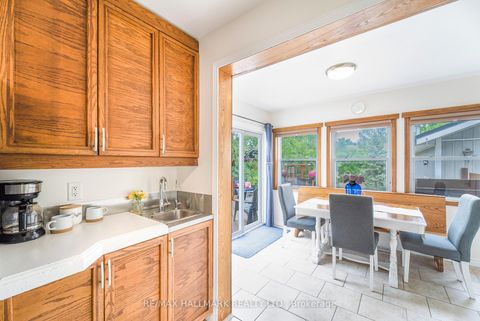 Photo 8 at 225 Innisfil Street, Allandale Centre, Barrie