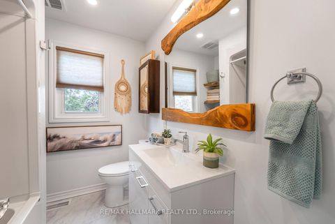 Photo 13 at 225 Innisfil Street, Allandale Centre, Barrie