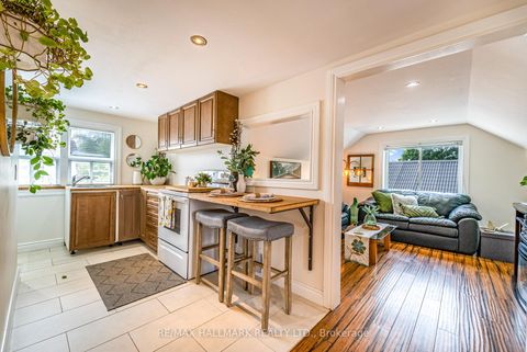 Photo 15 at 225 Innisfil Street, Allandale Centre, Barrie