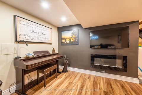 Photo 23 at 225 Innisfil Street, Allandale Centre, Barrie