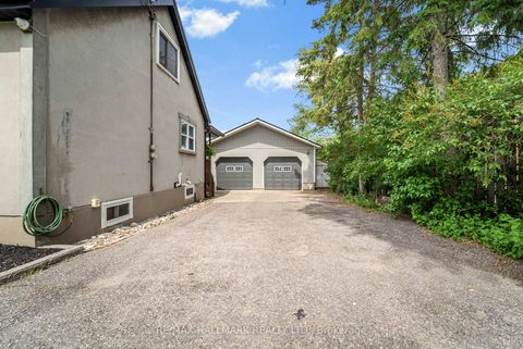 Photo 33 at 225 Innisfil Street, Allandale Centre, Barrie