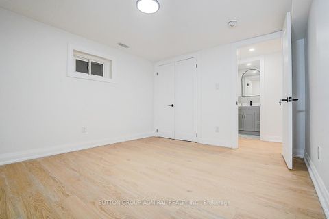 Photo 20 at 176 Cherrywood Drive, London, Newmarket