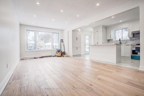 Photo 37 at 176 Cherrywood Drive, London, Newmarket