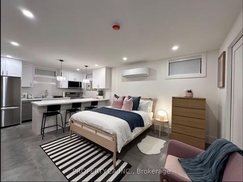 Photo 41 at 97 Lee Avenue, The Beaches, Toronto