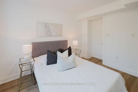 Photo 33 at 53 Fraserton Crescent, Bendale, Toronto