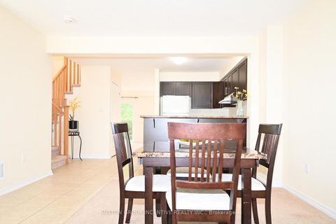 Photo 4 at 29 - 90 SOVEREIGN'S Gate, Shore, Barrie
