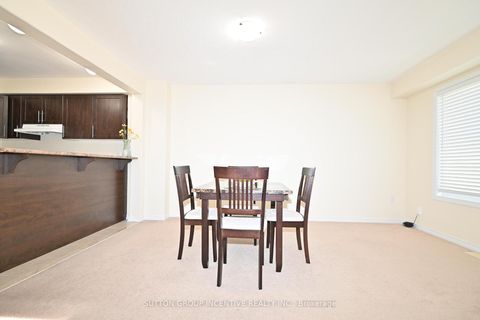 Photo 8 at 29 - 90 SOVEREIGN'S Gate, Shore, Barrie
