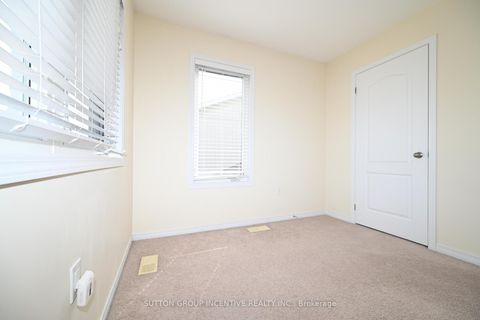 Photo 18 at 29 - 90 SOVEREIGN'S Gate, Shore, Barrie