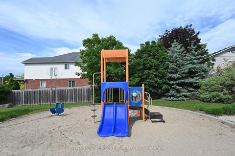 Photo 27 at 29 - 90 SOVEREIGN'S Gate, Shore, Barrie