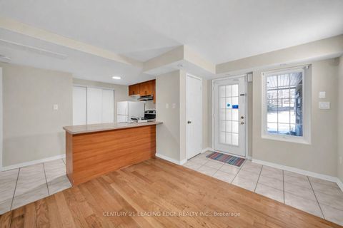 Photo 3 at 74 - 42 Pinery Trail, Malvern, Toronto