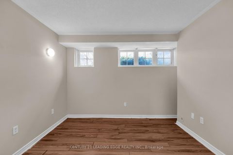 Photo 4 at 74 - 42 Pinery Trail, Malvern, Toronto